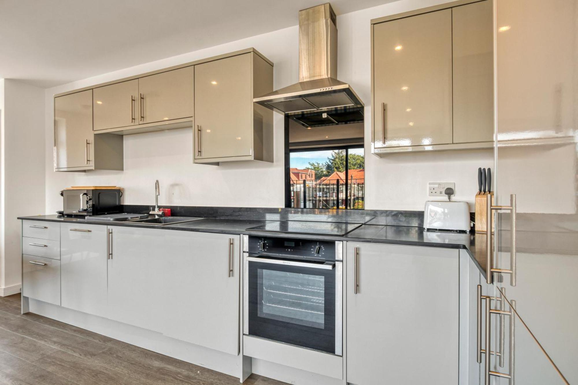 Modern Penthouse In Wembley Apartment London Exterior photo