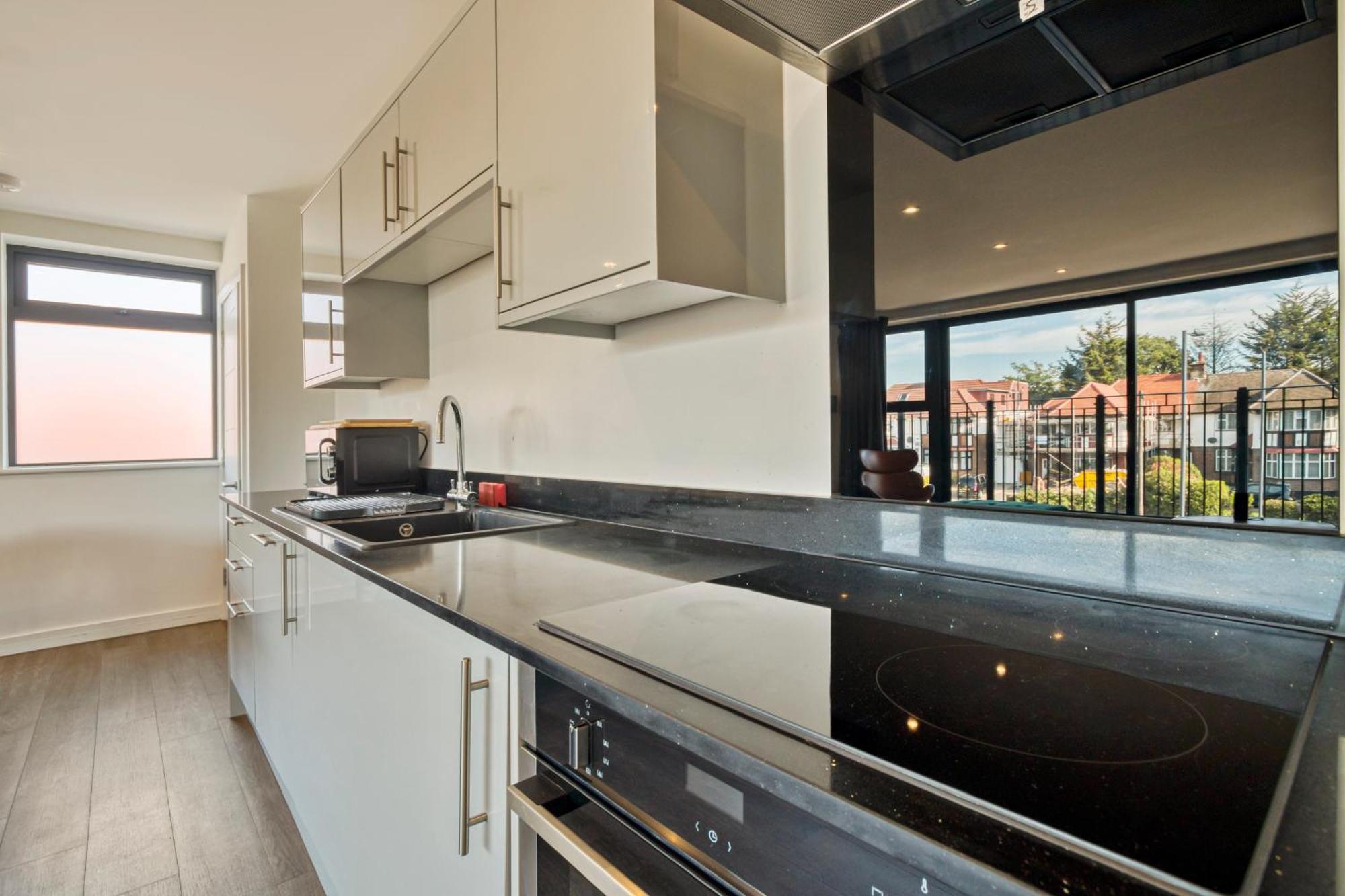Modern Penthouse In Wembley Apartment London Exterior photo