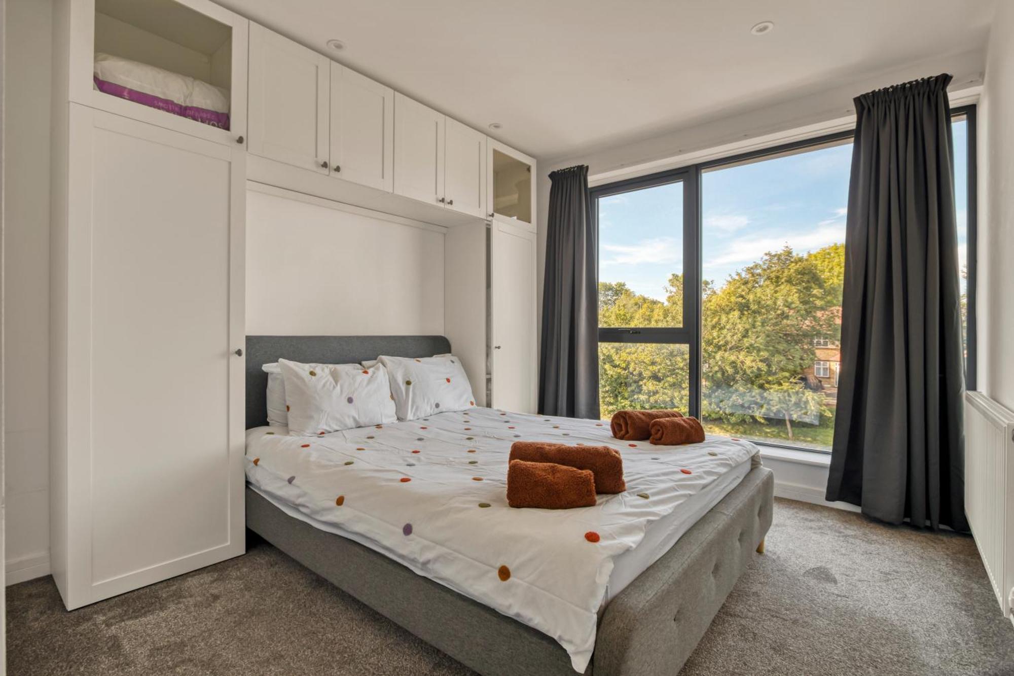 Modern Penthouse In Wembley Apartment London Exterior photo